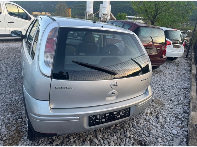 Opel Corsa 1.4i - автомобили, коли, обяви за нови и употребявани 1