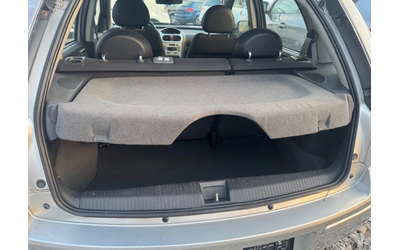 Opel Corsa 1.4i - автомобили, коли, обяви за нови и употребявани 7