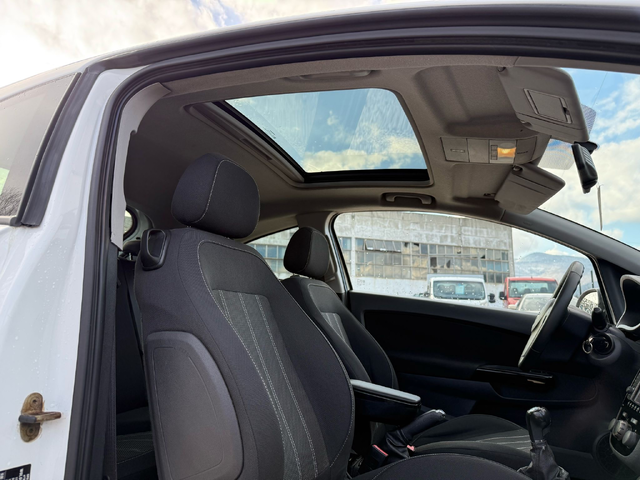 Opel Corsa 1.7 Дизел, Navi, Панорама, 131 к.с., ТОП - автомобили, коли, обяви за нови и употребявани 12