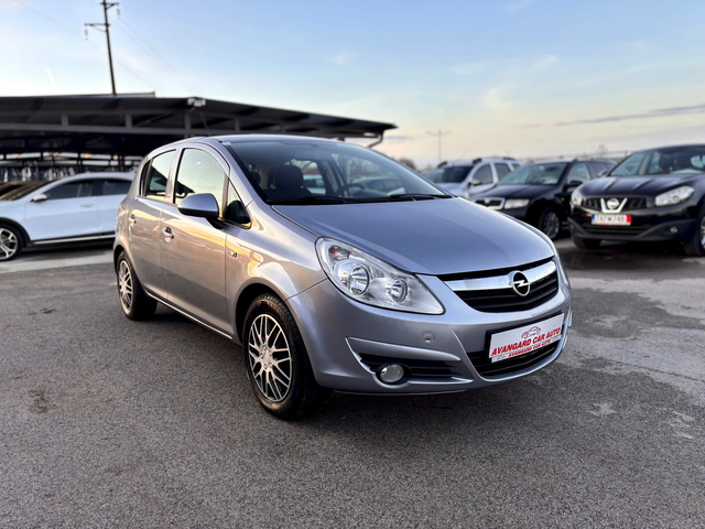 Opel Corsa - автомобили, коли, обяви за нови и употребявани 1