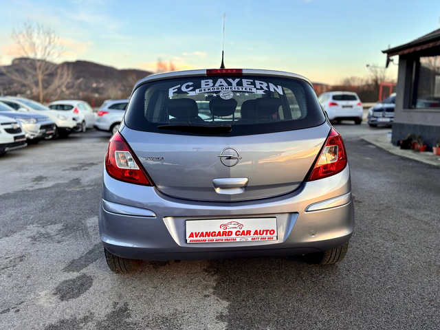 Opel Corsa - автомобили, коли, обяви за нови и употребявани 7