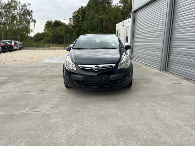 Opel Corsa 1.3cdti - автомобили, коли, обяви за нови и употребявани 2