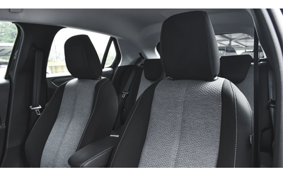 Opel Corsa e-Edition 50 kWh - автомобили, коли, обяви за нови и употребявани 9