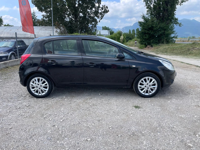 Opel Corsa 1.3CDTI-NAVI-ITALIA - автомобили, коли, обяви за нови и употребявани 3
