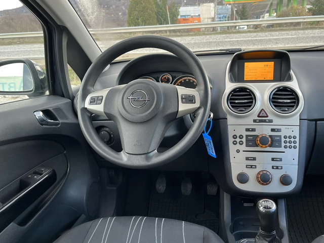 Opel Corsa 1.0I 60кс EURO 4 КЛИМАТИК - автомобили, коли, обяви за нови и употребявани 11