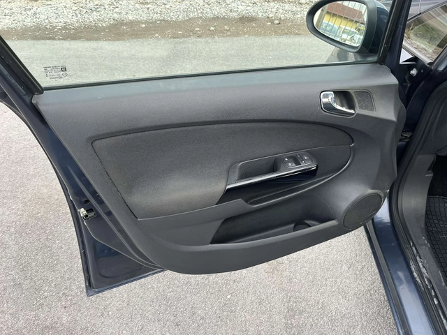 Opel Corsa 1.0I 60кс EURO 4 КЛИМАТИК - автомобили, коли, обяви за нови и употребявани 6
