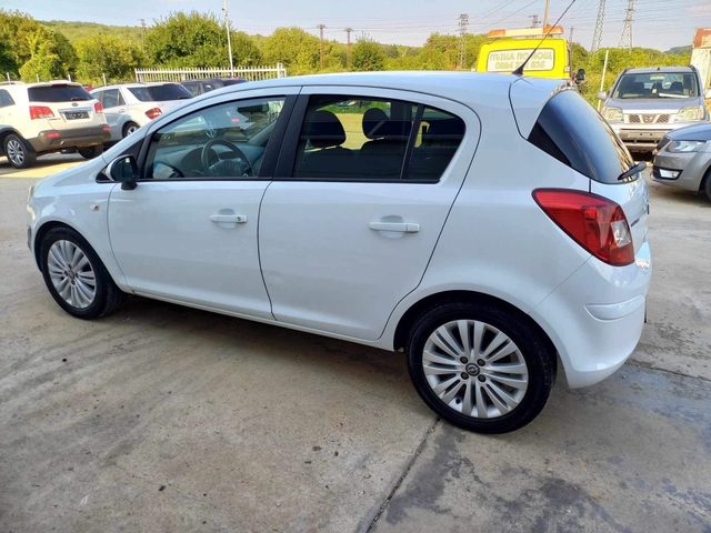 Opel Corsa 1.2i 85k.c* BRC* UNIKAT* - автомобили, коли, обяви за нови и употребявани 3