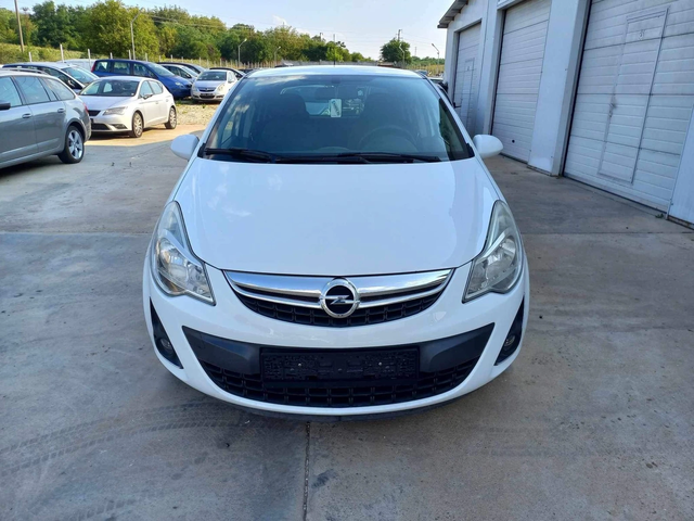 Opel Corsa 1.2i 85k.c* BRC* UNIKAT* - автомобили, коли, обяви за нови и употребявани 9