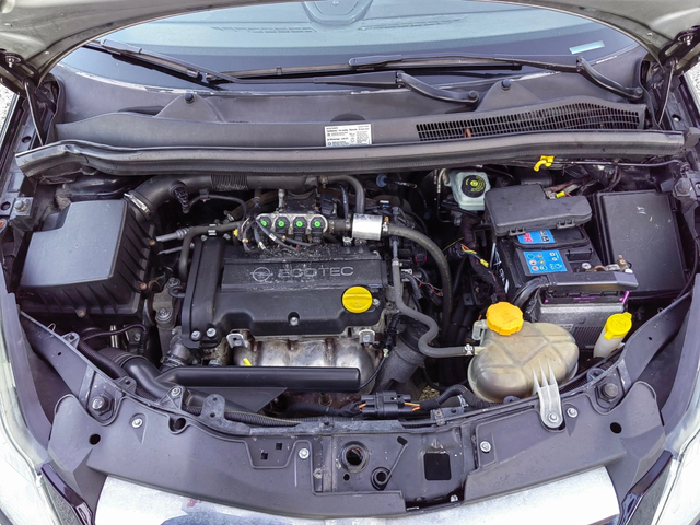 Opel Corsa 1.2i * BRC* UNIKAT* - автомобили, коли, обяви за нови и употребявани 16