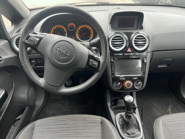Opel Corsa 1.2 GPL - автомобили, коли, обяви за нови и употребявани 10