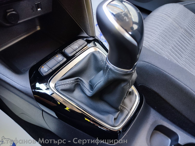 Opel Corsa F 4-вр. Хечбек 75к.с. Бензин - автомобили, коли, обяви за нови и употребявани 13