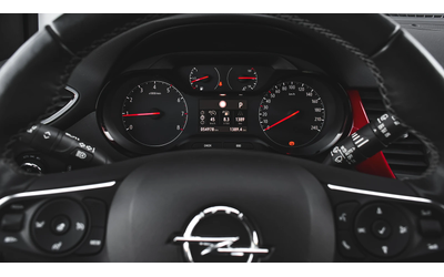 Opel Crossland X 1.2 Turbo GS Line Automatic - автомобили, коли, обяви за нови и употребявани 14