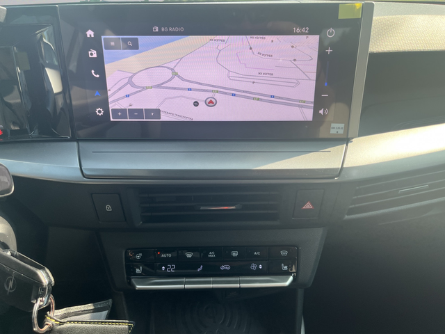 Opel Frontera GS Hybrid - автомобили, коли, обяви за нови и употребявани 9