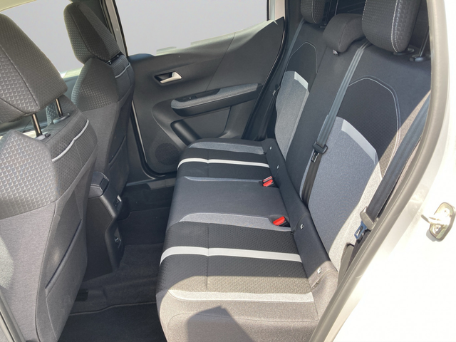 Opel Frontera Ultimate 48V Hybrid 107kW/145Hp - автомобили, коли, обяви за нови и употребявани 10