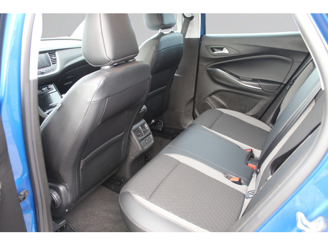 Opel GRANDLAND X 1.5D 130HP BVM6 E6 - автомобили, коли, обяви за нови и употребявани 6