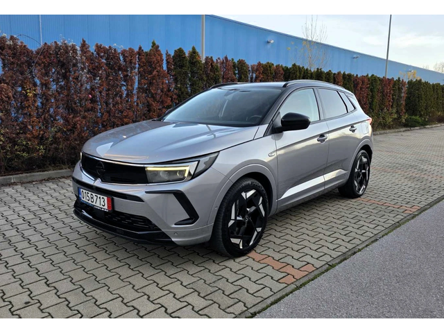 Opel Grandland X GSe/AWD/AT8/1.6PHEV/300hp - автомобили, коли, обяви за нови и употребявани 0