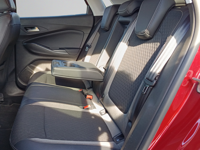 Opel GRANDLAND X - автомобили, коли, обяви за нови и употребявани 13