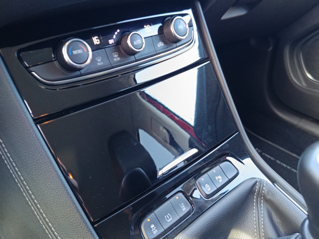 Opel GRANDLAND X - автомобили, коли, обяви за нови и употребявани 9