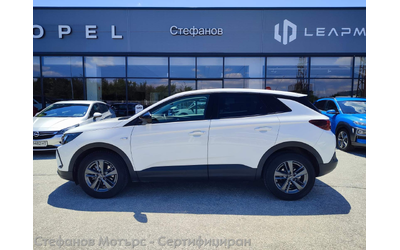 opel-grandland-x-suv-131k-s-benzin - 3