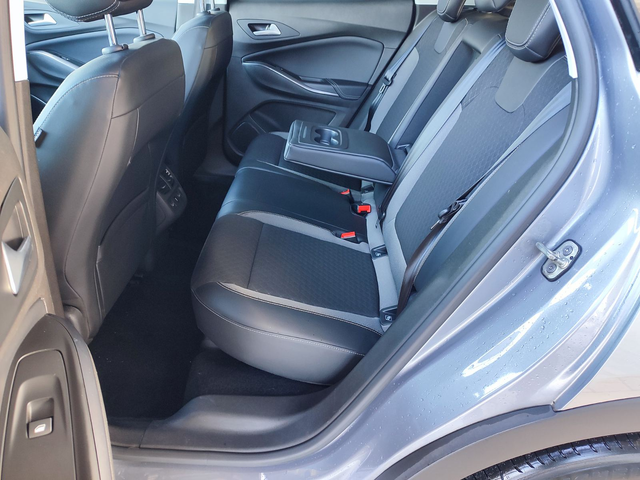 Opel Grandland X SUV 131к.с. Дизел - автомобили, коли, обяви за нови и употребявани 12