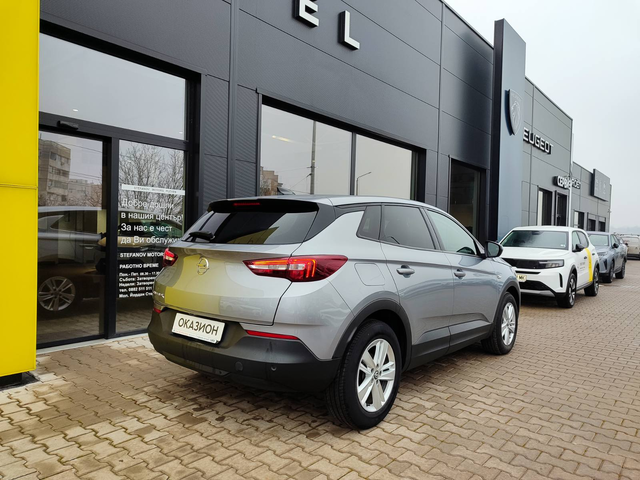 Opel Grandland X SUV 131к.с. Дизел - автомобили, коли, обяви за нови и употребявани 7