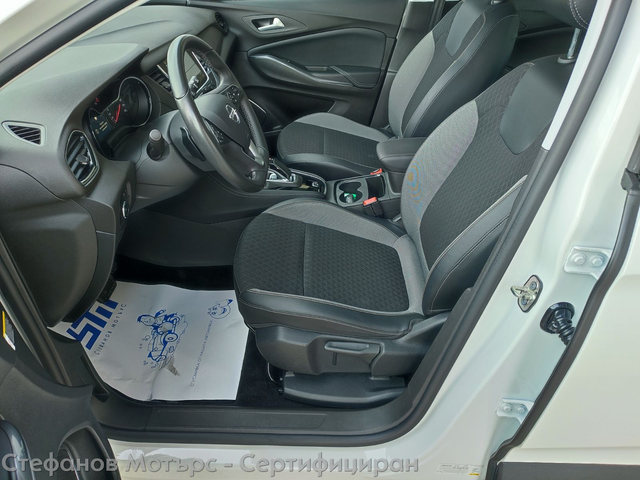 Opel Grandland X SUV 224к.с. Plug-In Hybrid - автомобили, коли, обяви за нови и употребявани 11