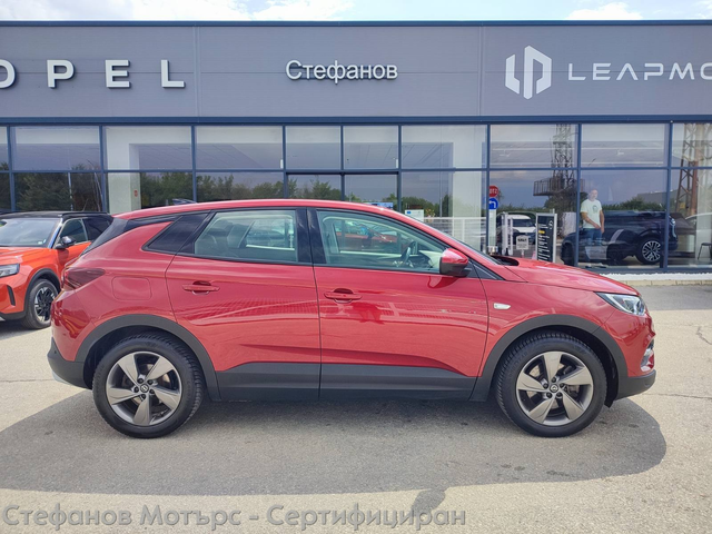 Opel Grandland X SUV 224к.с. Plug-In Hybrid - автомобили, коли, обяви за нови и употребявани 4