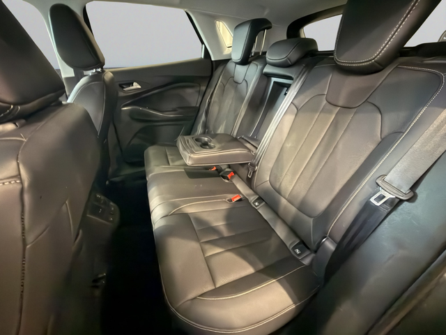 Opel GRANDLAND X Ultimate 1.2 Turbo 130 8AT - автомобили, коли, обяви за нови и употребявани 11
