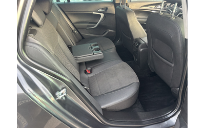 Opel Insignia 2.0CDTI - автомобили, коли, обяви за нови и употребявани 7