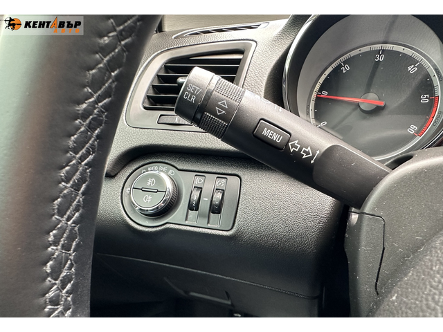 Opel Insignia 2.0d 131 к.с. - автомобили, коли, обяви за нови и употребявани 13