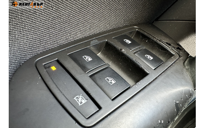 Opel Insignia 2.0d 131 к.с. - автомобили, коли, обяви за нови и употребявани 14