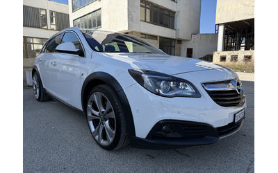 opel-insignia-2-0i-turbo-4x4-cross-country - 0