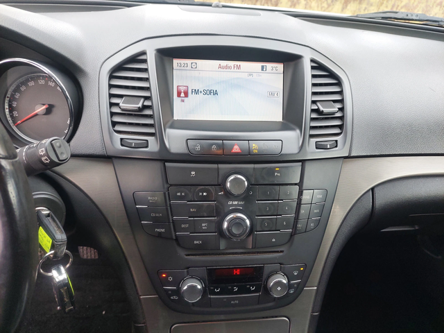 Opel Insignia 2, 0D МНОГО ЗАПАЗЕН - автомобили, коли, обяви за нови и употребявани 10