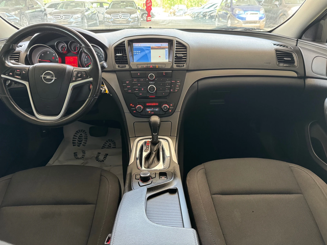 Opel Insignia 2.0CDTI-2011-AUTO-NAVI - автомобили, коли, обяви за нови и употребявани 13