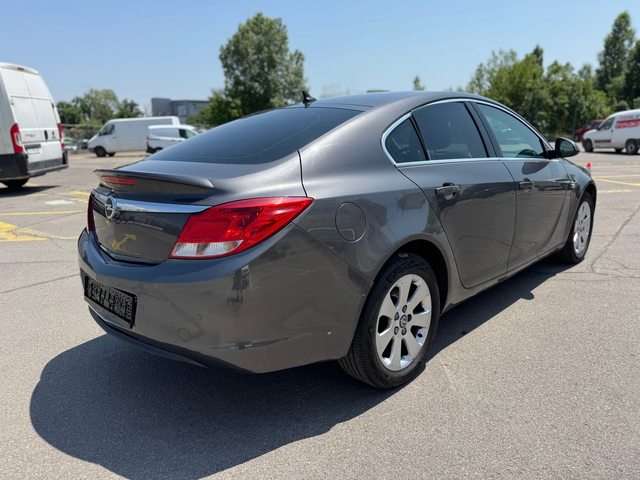 Opel Insignia 2.0CDTI-2011-AUTO-NAVI - автомобили, коли, обяви за нови и употребявани 4