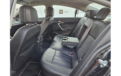 Opel Insignia 2.0CDTI-130кс= АВТОМАТ= DISTRONIC= DIGITAL COCPIT - автомобили, коли, обяви за нови и употребявани 8