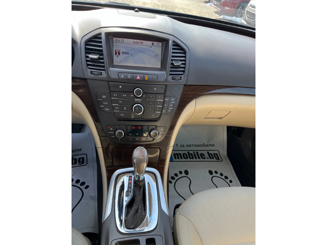 Opel Insignia 2.0CDTI - автомобили, коли, обяви за нови и употребявани 12