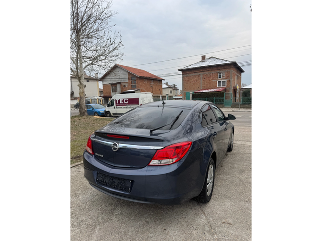 Opel Insignia 1.8 BENZIN AUSTRIA - автомобили, коли, обяви за нови и употребявани 4