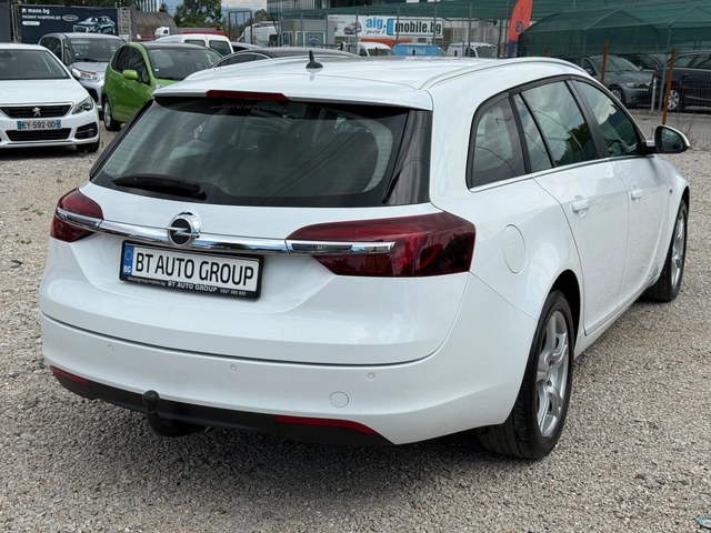 Opel Insignia 2.0 CDTi - автомобили, коли, обяви за нови и употребявани 3
