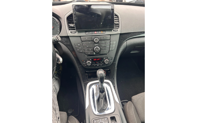 Opel Insignia 2.0CDTI AVTOMAT/NAVI EURO 5 - автомобили, коли, обяви за нови и употребявани 10