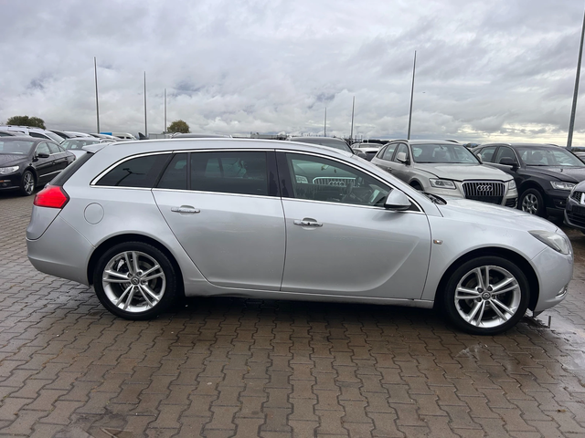 Opel Insignia 2.0CDTI AVTOMAT/NAVI EURO 5 - автомобили, коли, обяви за нови и употребявани 4
