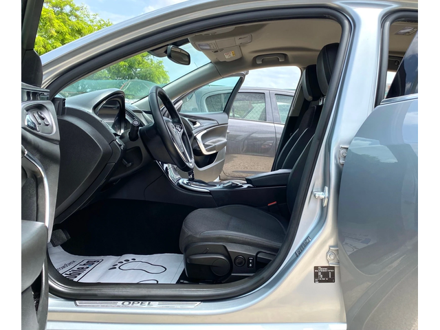 Opel Insignia 2.0D 163HP FACE LIFT - автомобили, коли, обяви за нови и употребявани 8