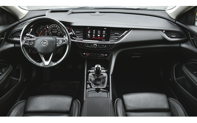 Opel Insignia Sports Tourer 2.0 CDTi Business Innovation - автомобили, коли, обяви за нови и употребявани 11