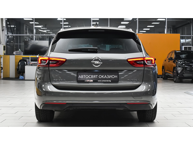 Opel Insignia Sports Tourer 2.0 CDTi Business Innovation - автомобили, коли, обяви за нови и употребявани 2