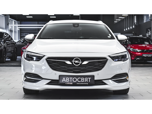Opel Insignia Sports Tourer 2.0d OPC Line 4x4 Automatic - автомобили, коли, обяви за нови и употребявани 1