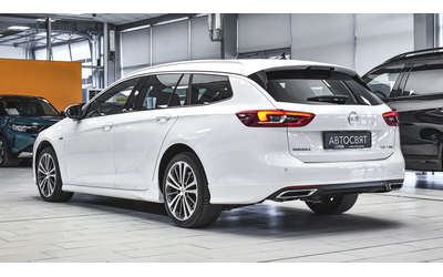 Opel Insignia Sports Tourer 2.0d OPC Line 4x4 Automatic - автомобили, коли, обяви за нови и употребявани 6