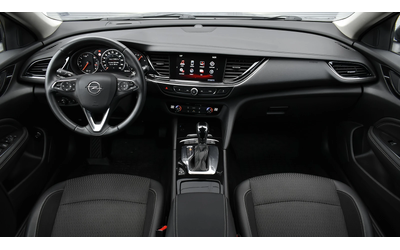 Opel Insignia Sports Tourer 2.0d Innovation Automatic - автомобили, коли, обяви за нови и употребявани 8