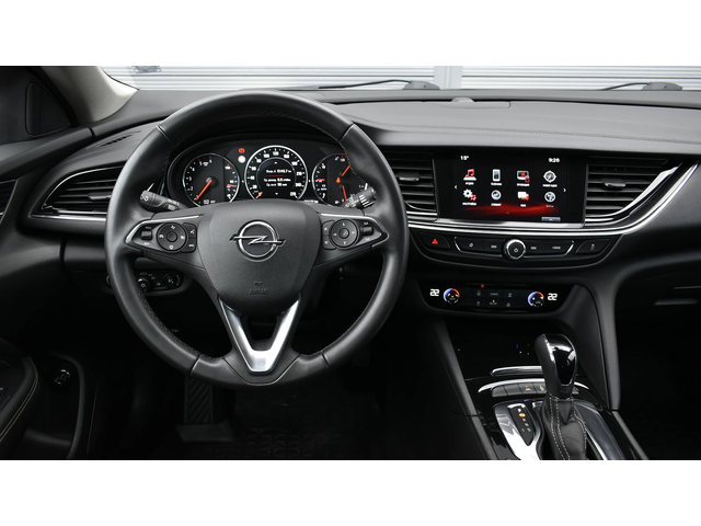 Opel Insignia Sports Tourer 2.0d Innovation Automatic - автомобили, коли, обяви за нови и употребявани 9