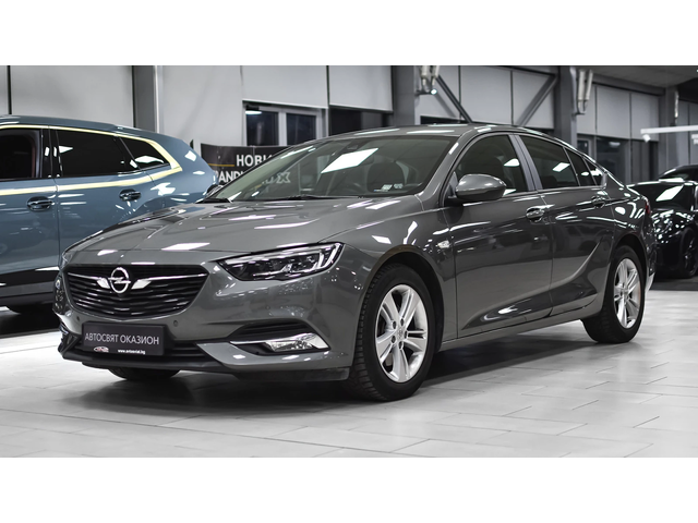 Opel Insignia Grand Sport 2.0d Business Edition Automatic - автомобили, коли, обяви за нови и употребявани 3