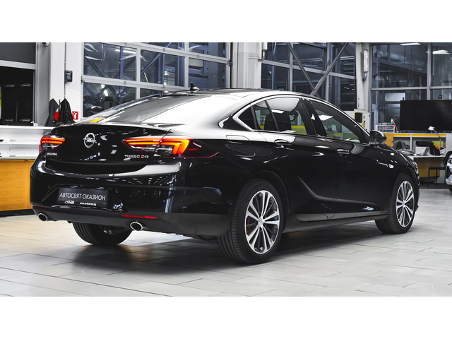 Opel Insignia Grand Sport 2.0d Innovation 4x4 Automatic - автомобили, коли, обяви за нови и употребявани 5